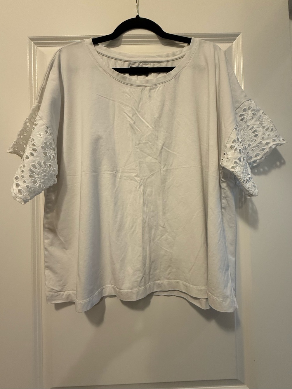 White Eyelet Sleeve Women's short sleeve top